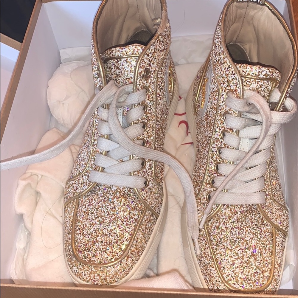 Women sneakers